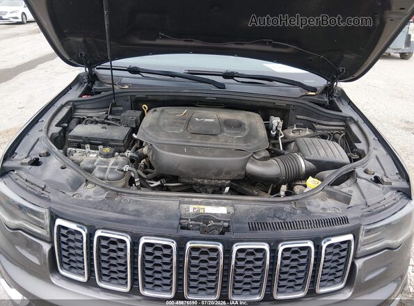 1C4RJFBG3JC179863 2018 JEEP GRAND CHEROKEE Gray Rear view
