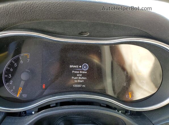 1C4RJFBG4JC104685 2018 JEEP GRAND Silver ხელსაწყოთა პანელის ხედი