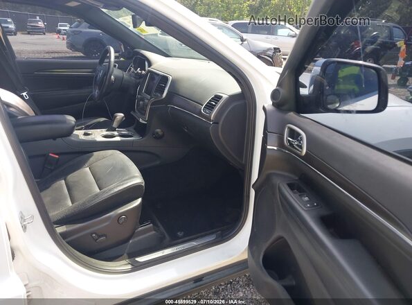1C4RJFBG4JC124371 2018 JEEP GRAND CHEROKEE White Widok wnętrza z przodu