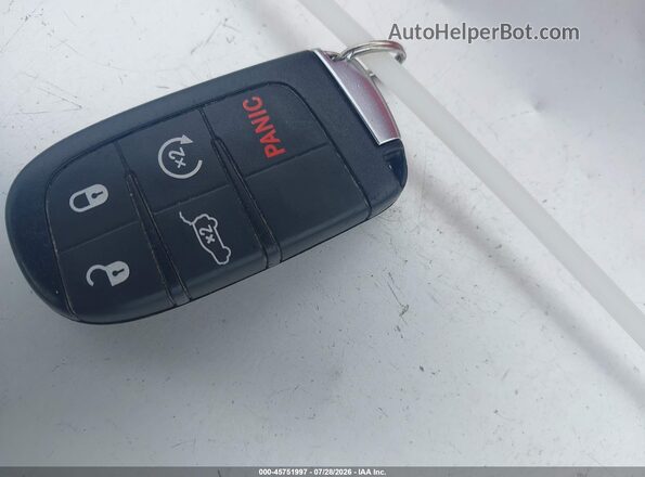 1C4RJFBG4JC166149 2018 JEEP GRAND CHEROKEE Blue Առջևի վահանակի տեսք