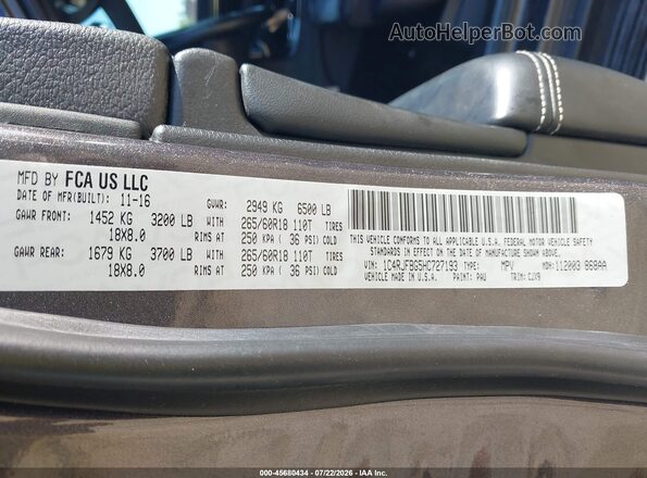 1C4RJFBG5HC727193 2017 JEEP GRAND CHEROKEE Gray Widok komory silnika