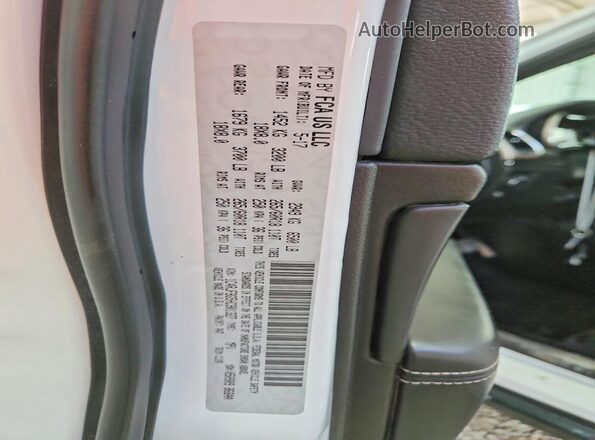 1C4RJFBG5HC901327 2017 JEEP GRAND White Вид підкапотного простору