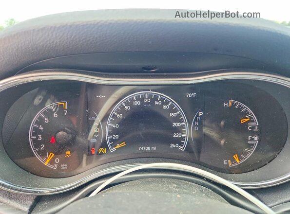 1C4RJFBG5KC818567 2019 JEEP GRAND White Սարքավորումների վահանակի տեսք