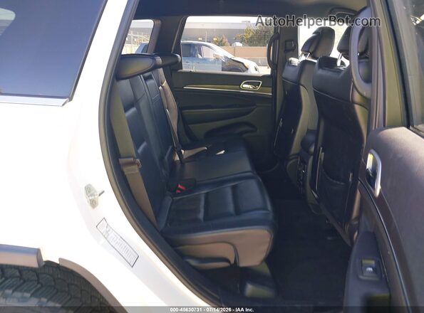 1C4RJFBG6JC308341 2018 JEEP GRAND CHEROKEE White Widok naklejki z numerem VIN