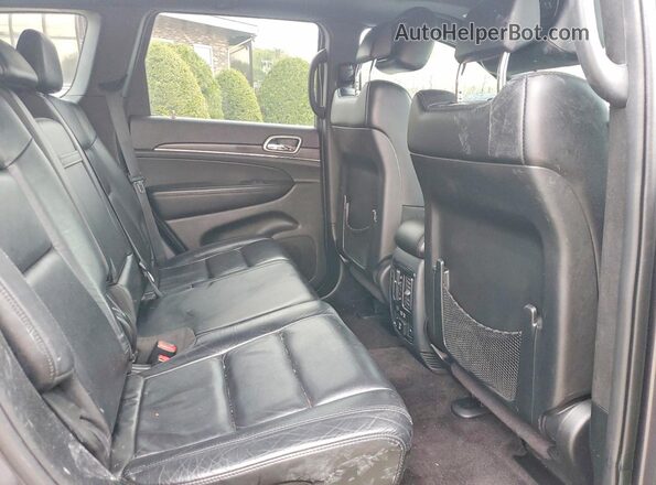1C4RJFBG6JC399126 2018 JEEP GRAND Gray Vista interior trasera