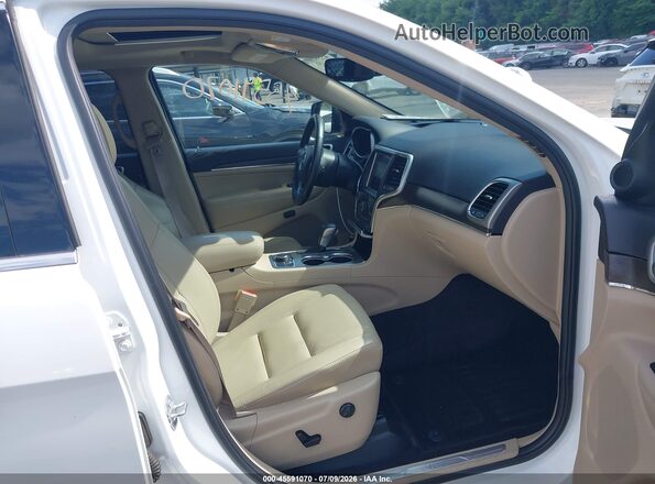 1C4RJFBG7JC203890 2018 JEEP GRAND CHEROKEE White Front interior view