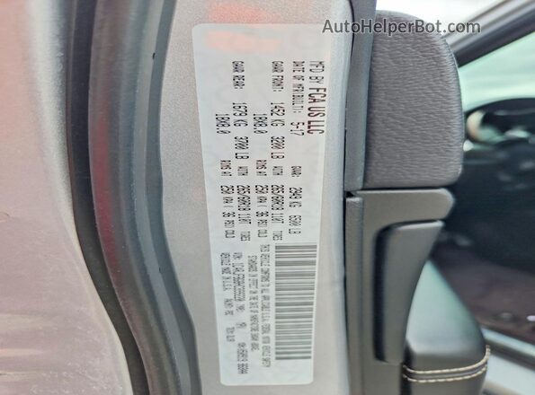 1C4RJFBG8HC899220 2017 JEEP GRAND Серебряный Вид подкапотного пространства