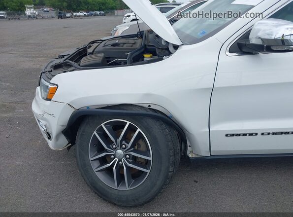 1C4RJFBG8JC350879 2018 JEEP GRAND CHEROKEE White Դիմացի տեսք