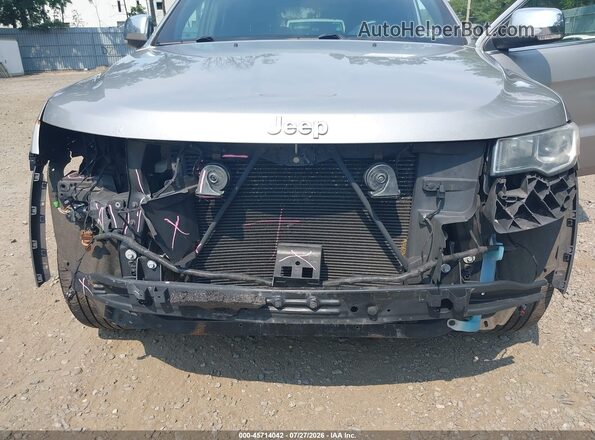1C4RJFBG9HC900147 2017 JEEP GRAND CHEROKEE Silver Widok z przodu