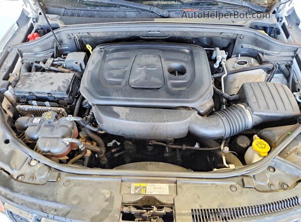 1C4RJFBG9LC378418 2020 JEEP GRAND White Rear interior view