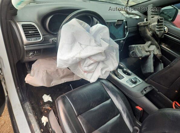 1C4RJFBG9MC665372 2021 JEEP GRAND Белый Вид панели приборов