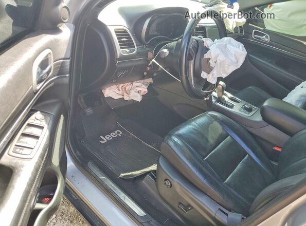 1C4RJFBG9MC665677 2021 JEEP GRAND Silver Vista del salpicadero