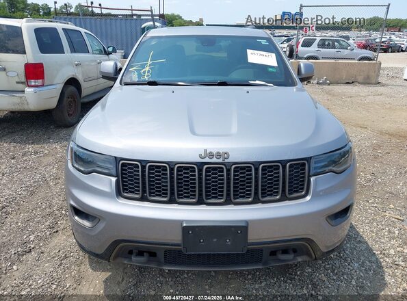 1C4RJFBGXGC405910 2016 JEEP GRAND CHEROKEE Серебряный Вид щитка приборов