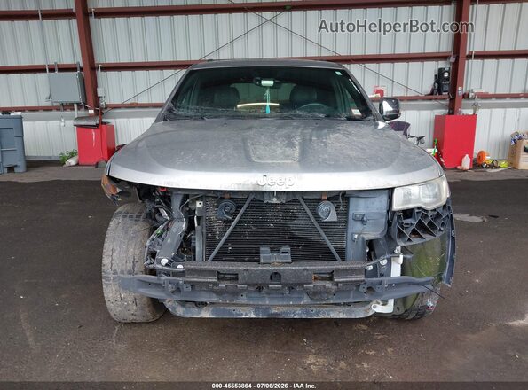 1C4RJFBGXHC667783 2017 JEEP GRAND CHEROKEE Gray Front view
