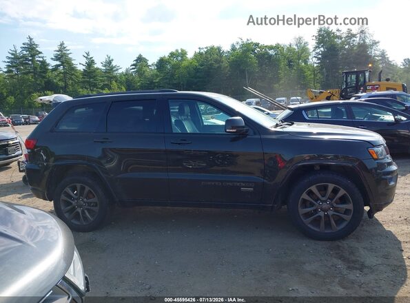 1C4RJFBGXHC668609 2017 JEEP GRAND CHEROKEE Gray Vista interior trasera