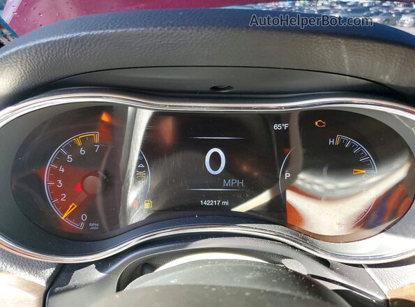 1C4RJFBT2HC778213 2017 JEEP GRAND Red Սարքավորումների վահանակի տեսք