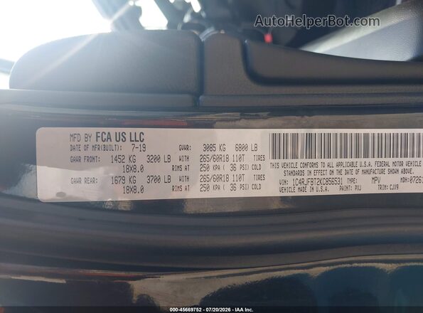 1C4RJFBT2KC856531 2019 JEEP GRAND CHEROKEE Black Engine compartment view