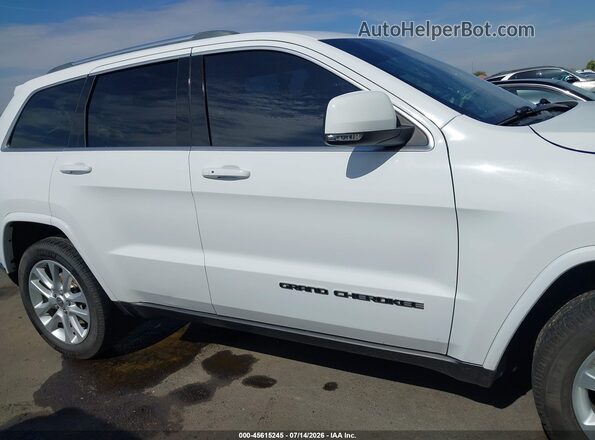 1C4RJFBT4JC204184 2018 JEEP GRAND CHEROKEE White Սալոնի հետևի տեսք