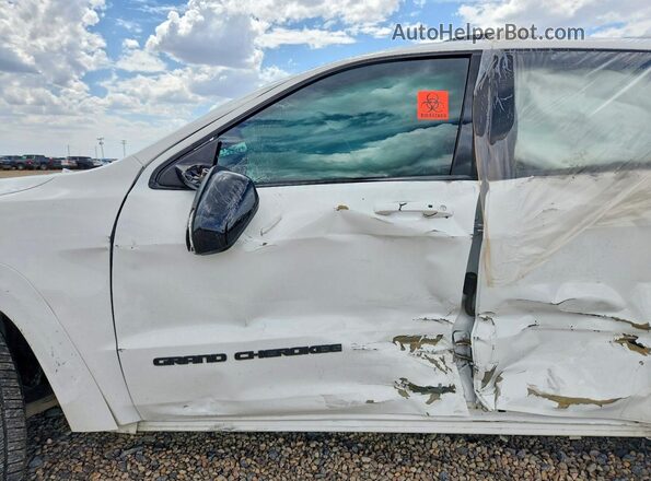 1C4RJFBT4LC117761 2020 JEEP GRAND White Вид салону спереду