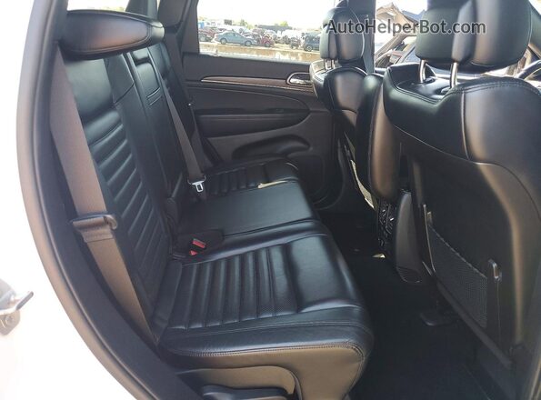 1C4RJFBT5KC726517 2019 JEEP GRAND White Rear interior view