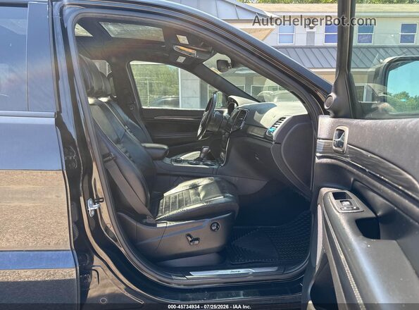 1C4RJFBT7KC576765 2019 JEEP GRAND CHEROKEE Black Front interior view
