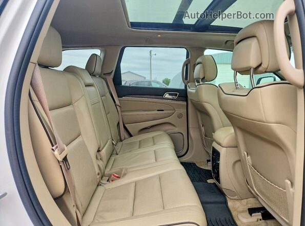 1C4RJFCG1HC655522 2017 JEEP GRAND Белый Вид задних сидений