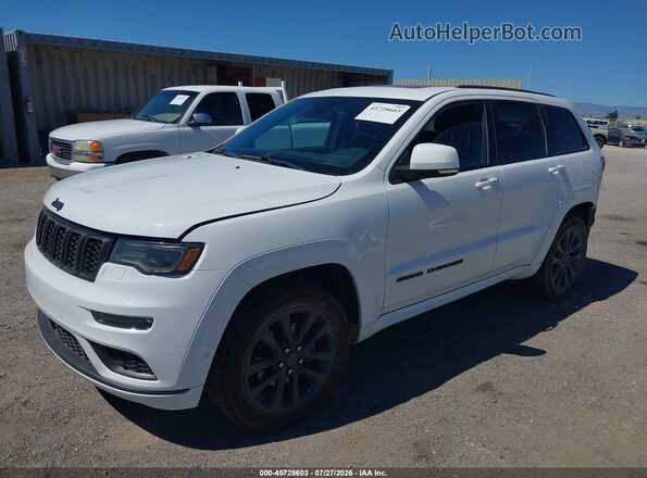 1C4RJFCG1JC477701 2018 JEEP GRAND CHEROKEE White Передня ліва чверть