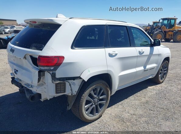 1C4RJFCG1JC477701 2018 JEEP GRAND CHEROKEE White Задня права чверть