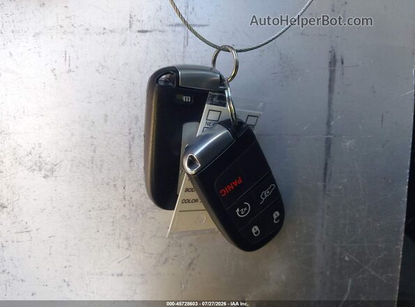 1C4RJFCG1JC477701 2018 JEEP GRAND CHEROKEE White Вид панелі приладів