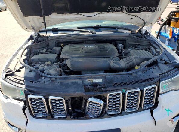1C4RJFCG1KC568078 2019 JEEP GRAND White Rear interior view