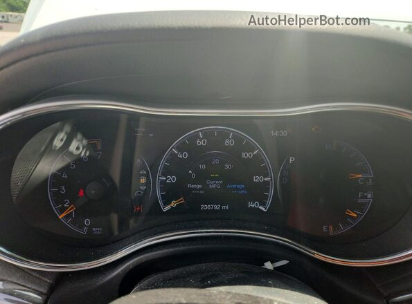 1C4RJFCG2GC438320 2016 JEEP GRAND White Instrument cluster view