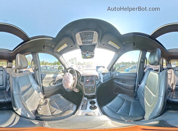 1C4RJFCG2JC230557 2018 JEEP GRAND White 360 interior view