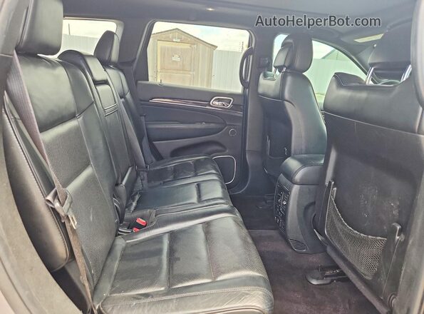 1C4RJFCG3GC450654 2016 JEEP GRAND Silver Vista interior trasera