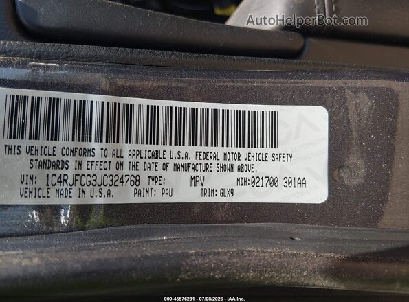 1C4RJFCG3JC324768 2018 JEEP GRAND CHEROKEE Gray Widok komory silnika