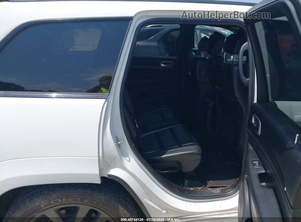 1C4RJFCG7JC195451 2018 JEEP GRAND CHEROKEE White VIN კოდის სტიკერის ხედი