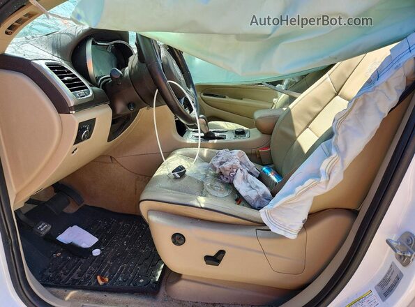 1C4RJFCG8JC140300 2018 JEEP GRAND White Front interior view