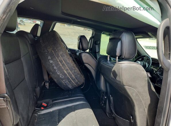 1C4RJFCG8MC561342 2021 JEEP GRAND White Vista interior trasera