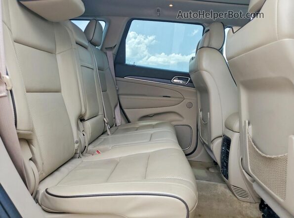 1C4RJFCG9GC390525 2016 JEEP GRAND Blue Rear interior view