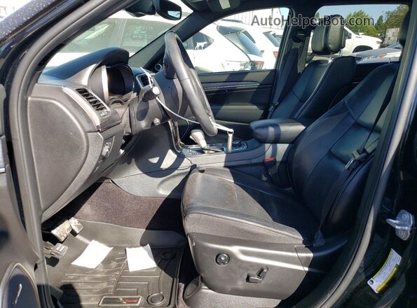 1C4RJFCT9JC348070 2018 JEEP GRAND Black Front interior view