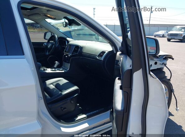 1C4RJFJT4MC582365 2021 JEEP GRAND CHEROKEE Белый Вид салона спереди