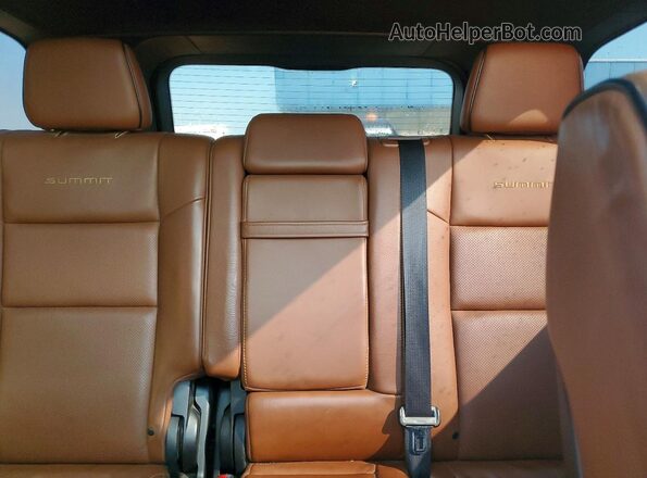 1C4RJFJT8JC102808 2018 JEEP GRAND Белый Вид задних сидений