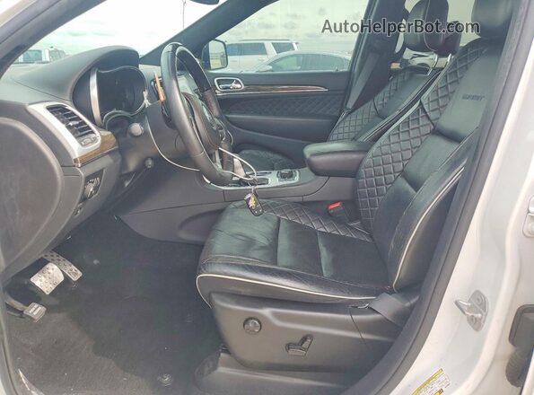 1C4RJFJT8KC705307 2019 JEEP GRAND White Front interior view