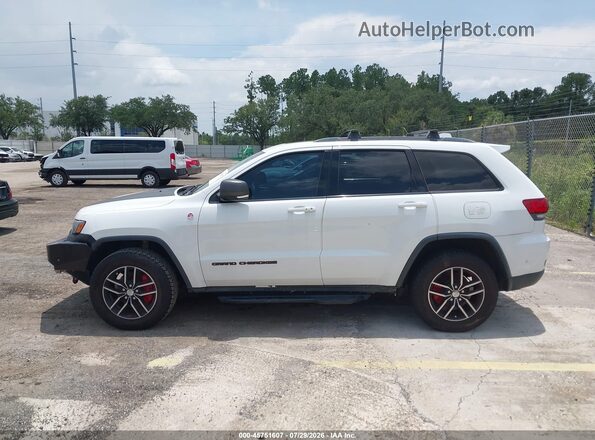 1C4RJFLG1HC778589 2017 JEEP GRAND CHEROKEE White Սալոնի 360 աստիճան տեսք