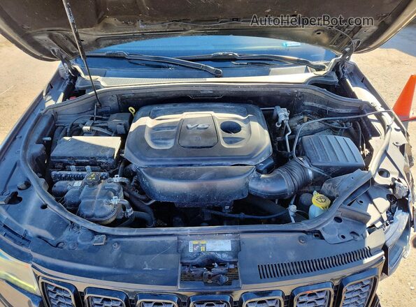 1C4RJFLG2HC932873 2017 JEEP GRAND Gray Widok komory silnika