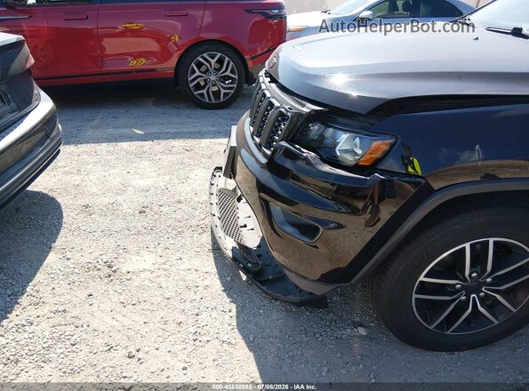 1C4RJFLG5LC116975 2020 JEEP GRAND CHEROKEE Black Widok z przodu