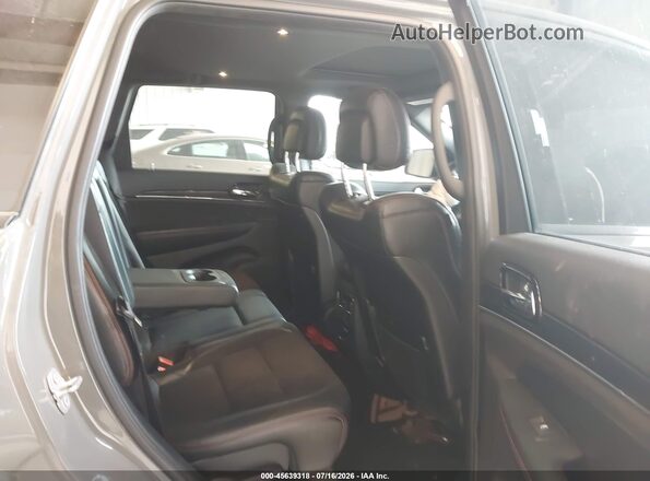 1C4RJFLG9LC310649 2020 JEEP GRAND CHEROKEE Gray Widok naklejki z numerem VIN