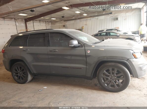1C4RJFLG9LC310649 2020 JEEP GRAND CHEROKEE Gray Widok wnętrza z tyłu