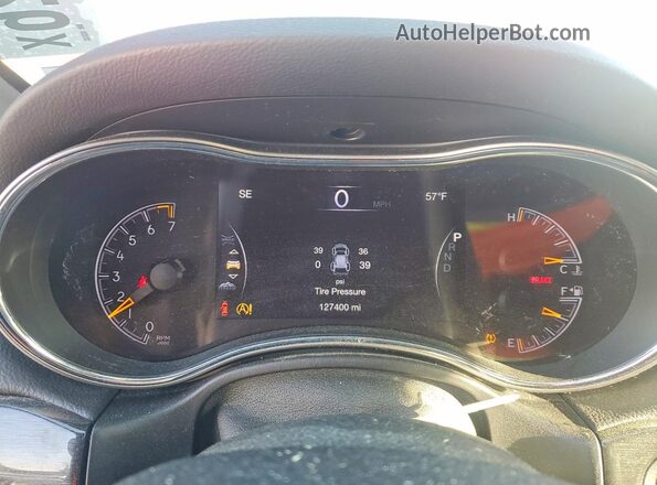 1C4RJFLGXHC633583 2017 JEEP GRAND Red Instrument cluster view