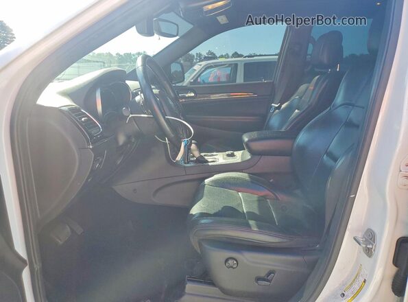 1C4RJFLT4LC272633 2020 JEEP GRAND White Front interior view