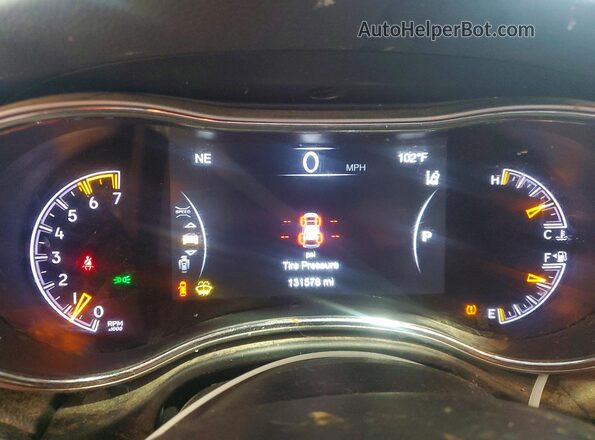 1C4RJFLT5KC613441 2019 JEEP GRAND Красный Вид щитка приборов